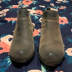 Jessica Cline 11W Vintage Bootie